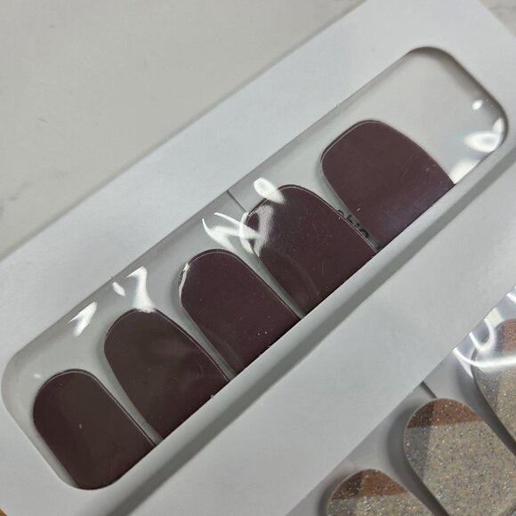 Retired Color Street - Quad Bundle #3 - Picture 5 of 6